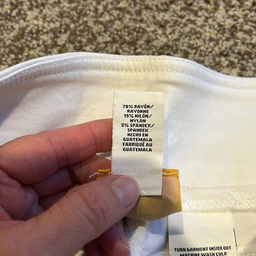 Ruby Rd. Petite capri pants - excellent condition! - Picture 5 of 6